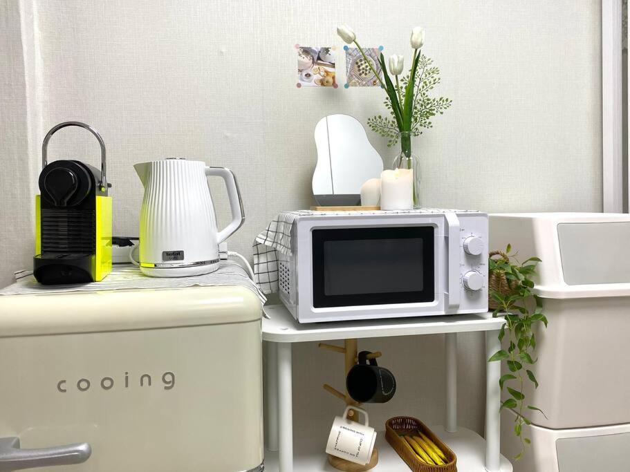 Apartment 5mins To Jangseungbaegi Station, 1mins To Airport Bus Station, Max 6pax, Two Bedrooms